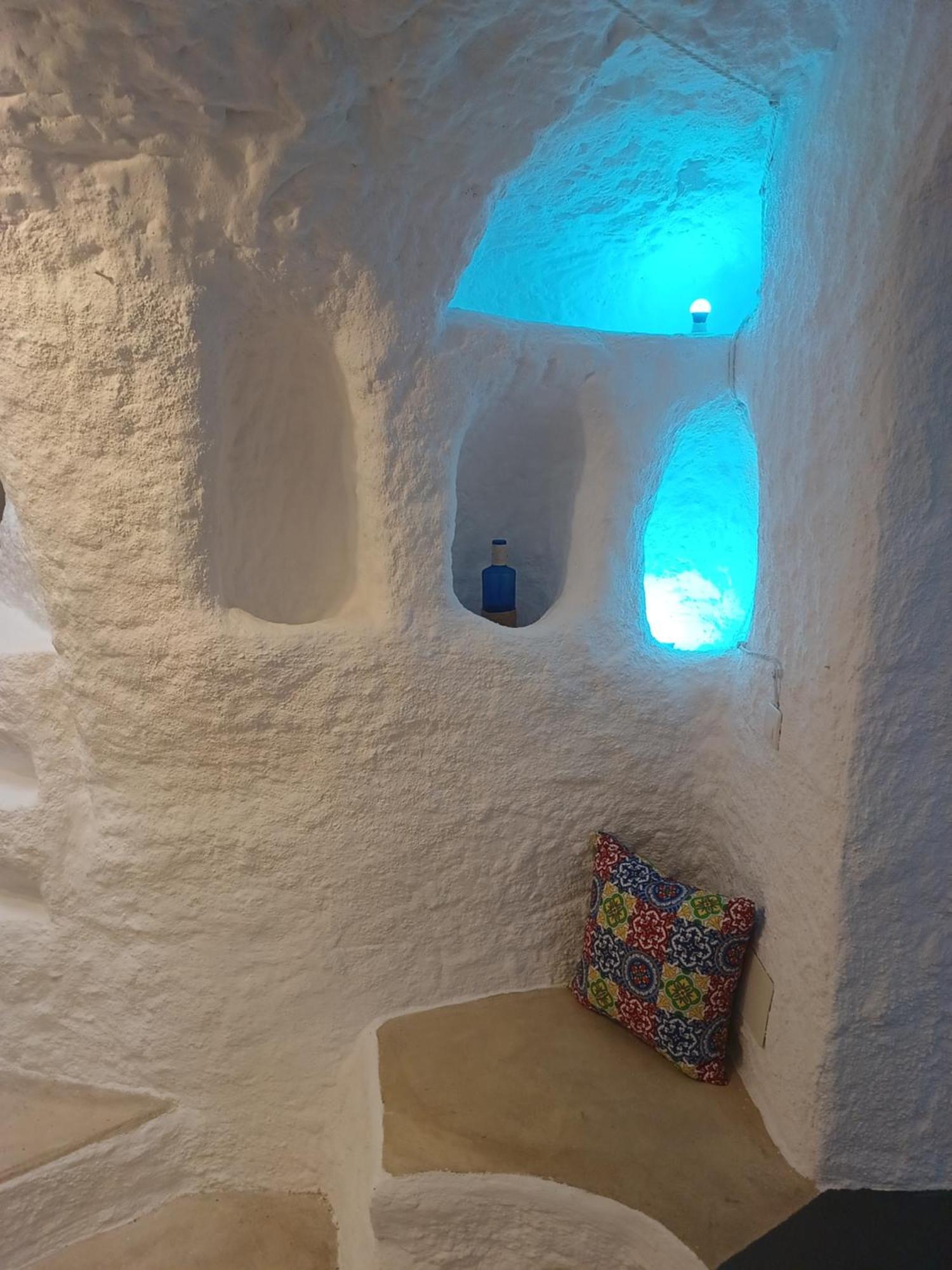 Villa Cuevas Azul à Baza Extérieur photo