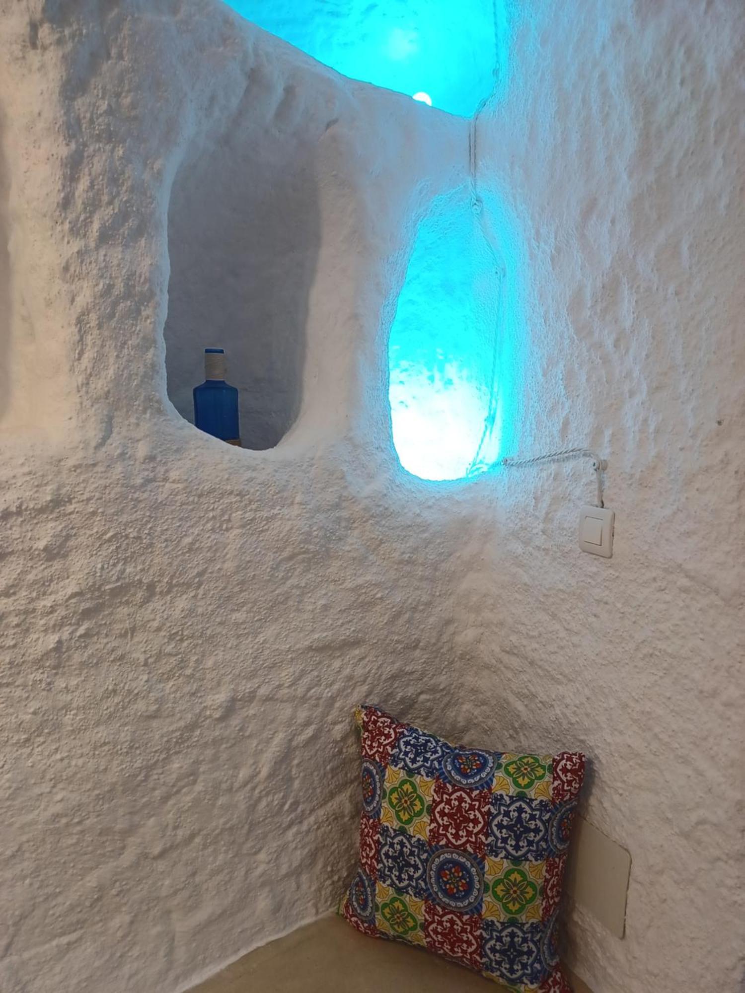 Villa Cuevas Azul à Baza Extérieur photo